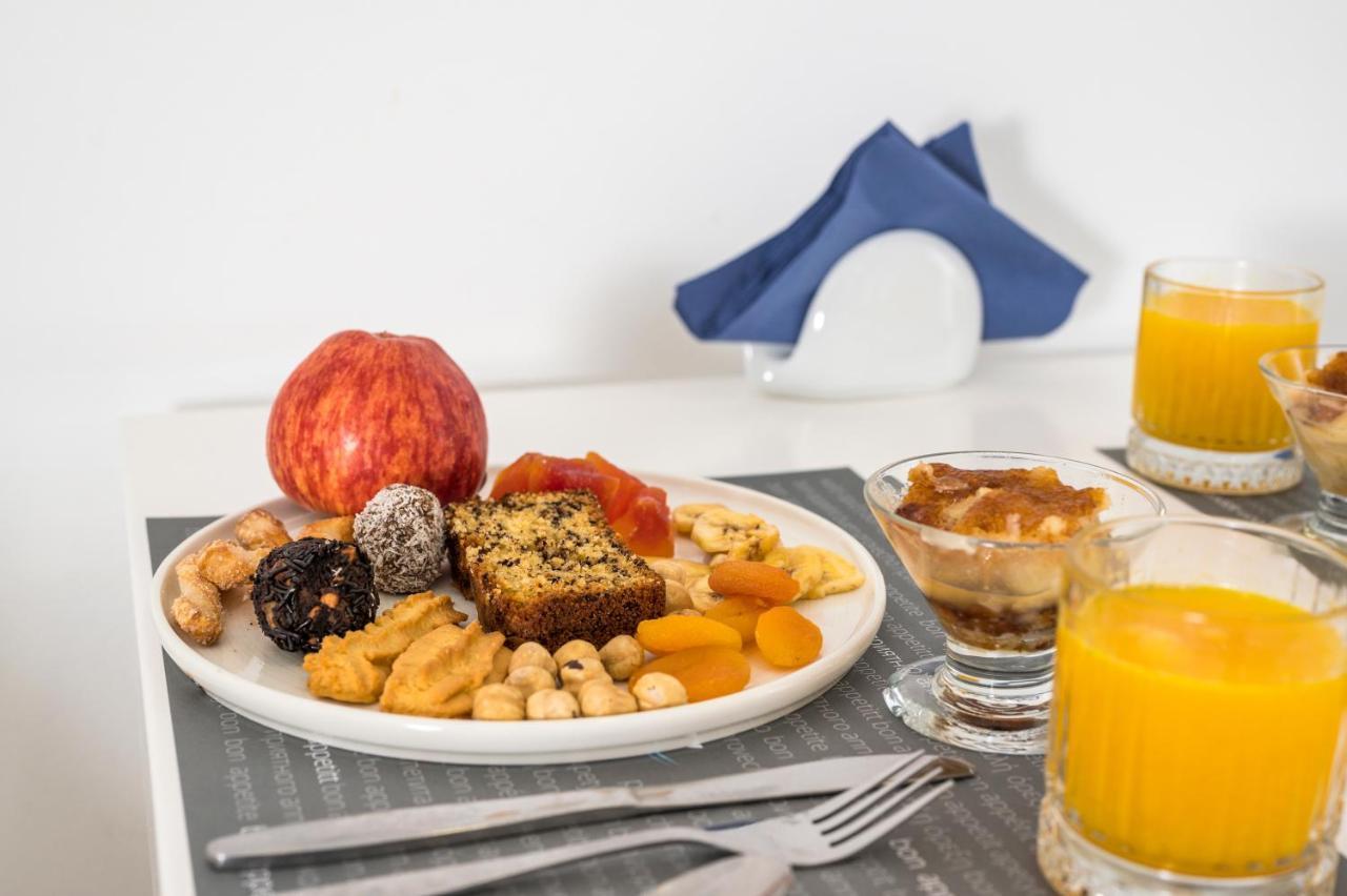 Sea View Hotel & Apartments 카토다라초 외부 사진